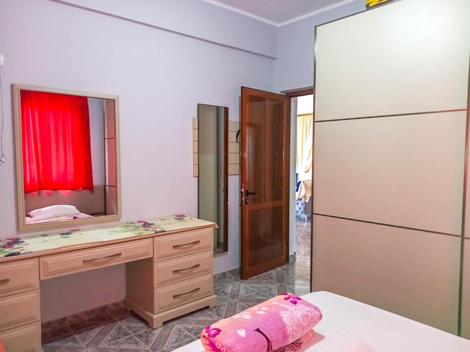 Sea View Apartments Vlore Exterior photo